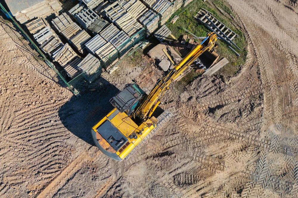 Gestione completa del cantiere con escavatori e mezzi pesanti, Santangelo Costruzioni Castelvetrano